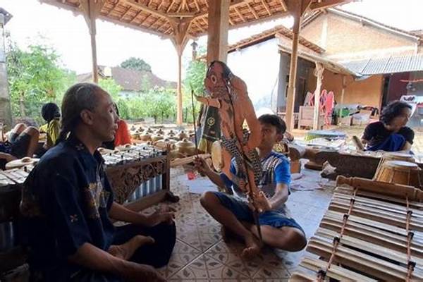 Maestro Gamelan Gelar Seminar Musik Tradisional Di Desa Mas Tengah Bulan Ini