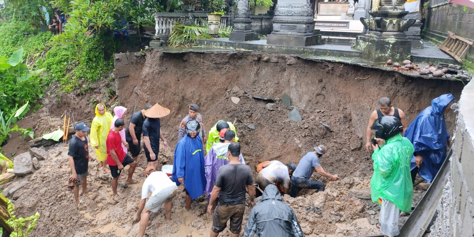 Banjir dan Tanah Longsor di Gianyar, Warga Dievakuasi, Dua Korban Jiwa Dilaporkan