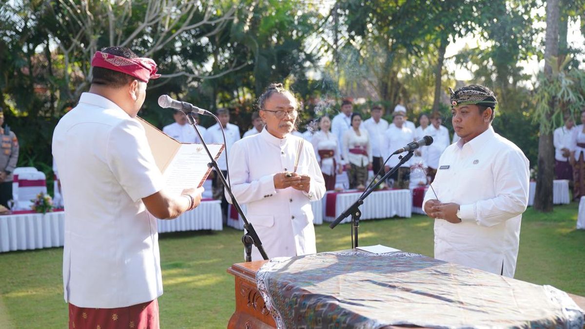 Pelantikan Sekda Termuda di Indonesia, I Gusti Bagus Adi Widya Utama Resmi Jabat Sekda Gianyar