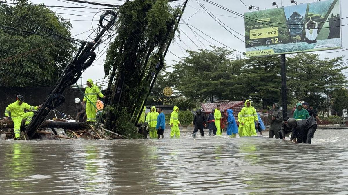 Banjir Bandang Terjang Gianyar Bali Usai Diguyur Hujan Deras